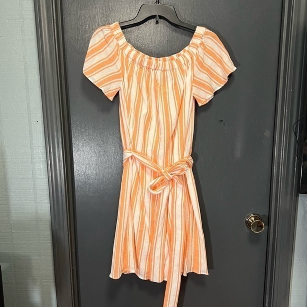 Michael Kors orange, and white dress new with tags size small